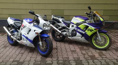 Honda CBR 900 RR Fireblade / SC28