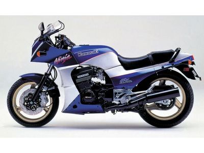 Kawasaki GPZ 900 R / ZX900A