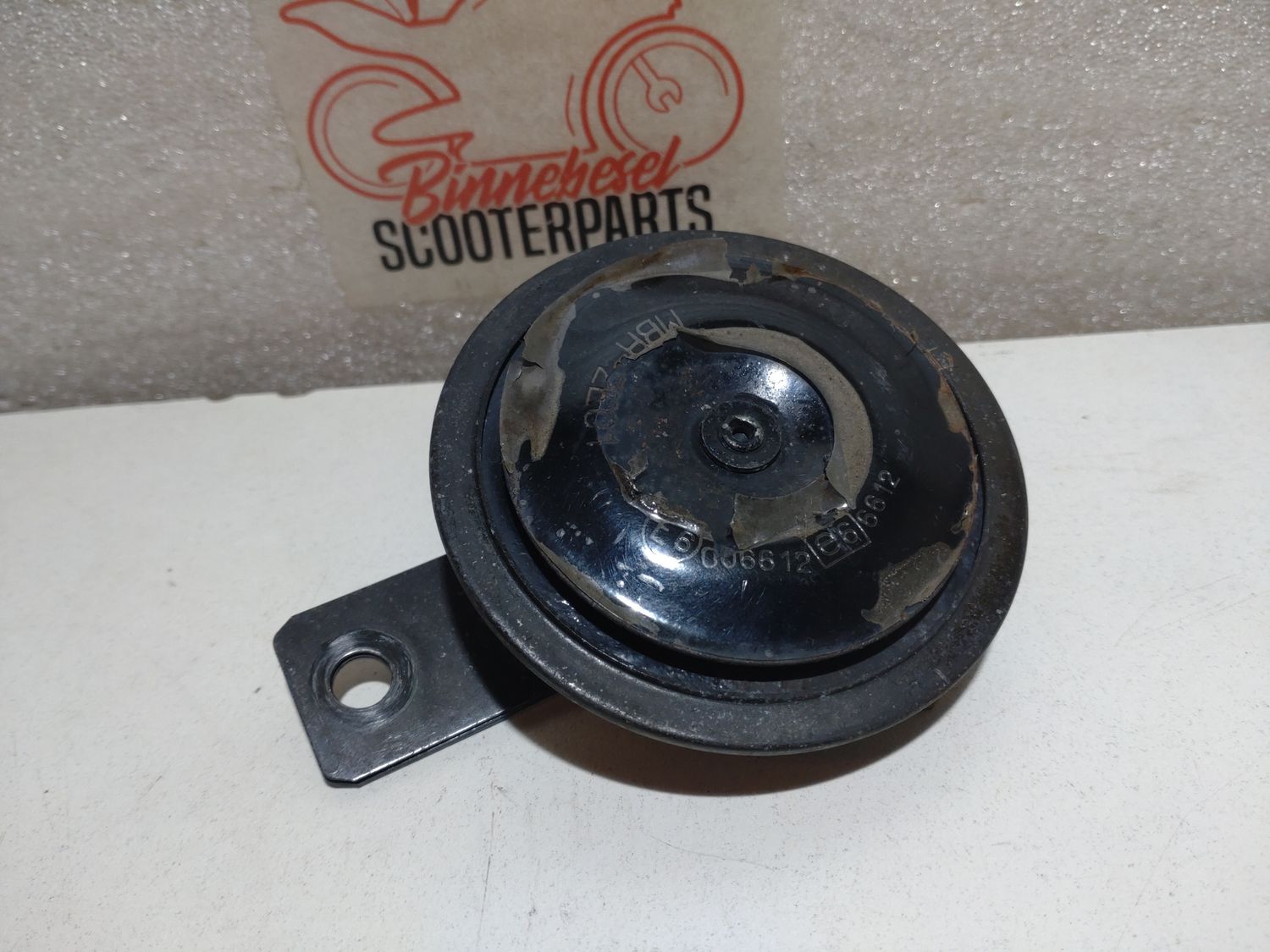 Hupe Honda VFR 800 FI RC46 Mitsuba MBH-2E01 12V Horn