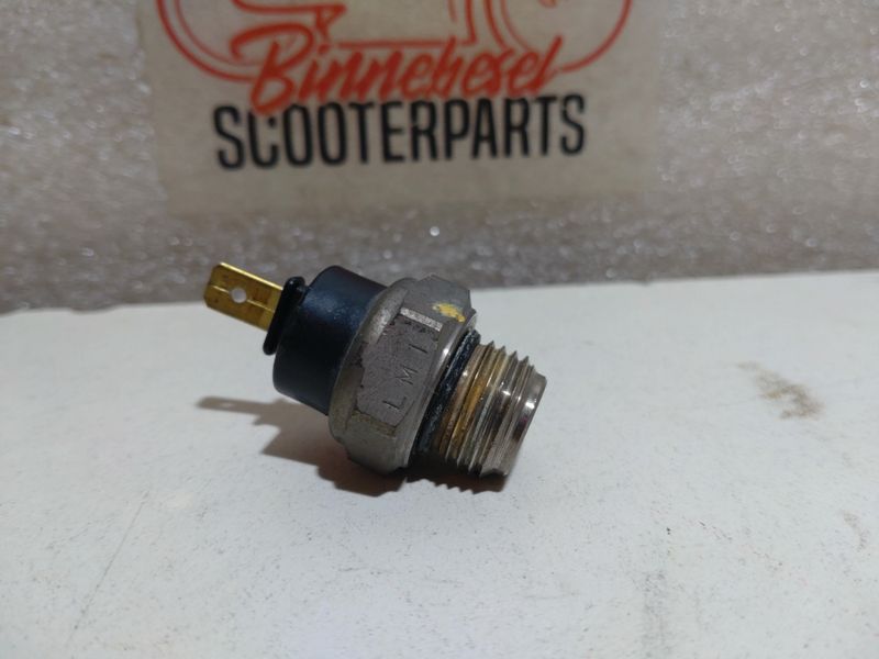 Temperatursensor Honda VFR 800 FI RC46 Radiator Temperatursensor Honda VFR 800 FI RC46 Radiator