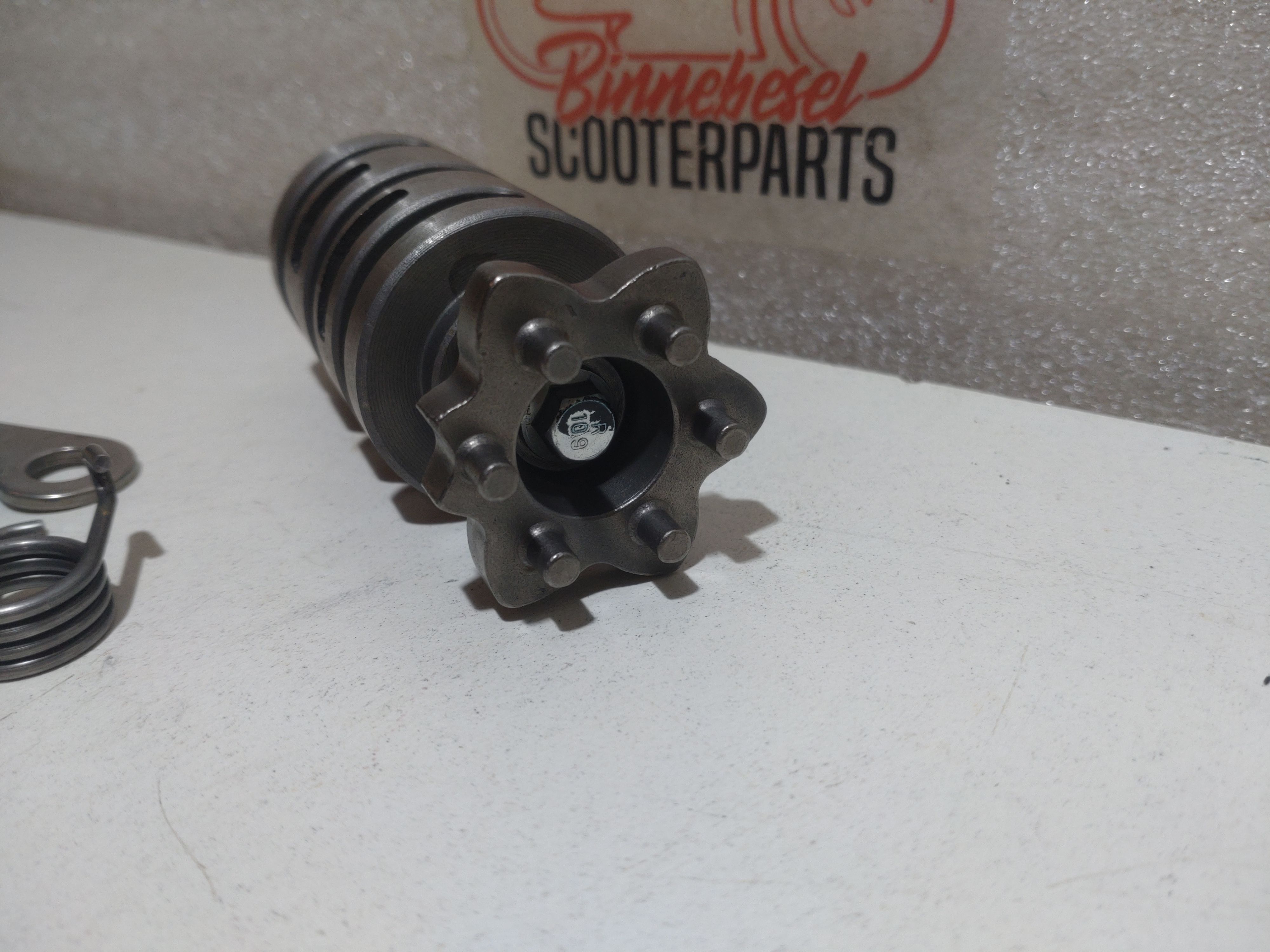 Schaltwalze Aprilia Tuono 125 4T E4 ABS 2017 Piaggio M545M Komplett