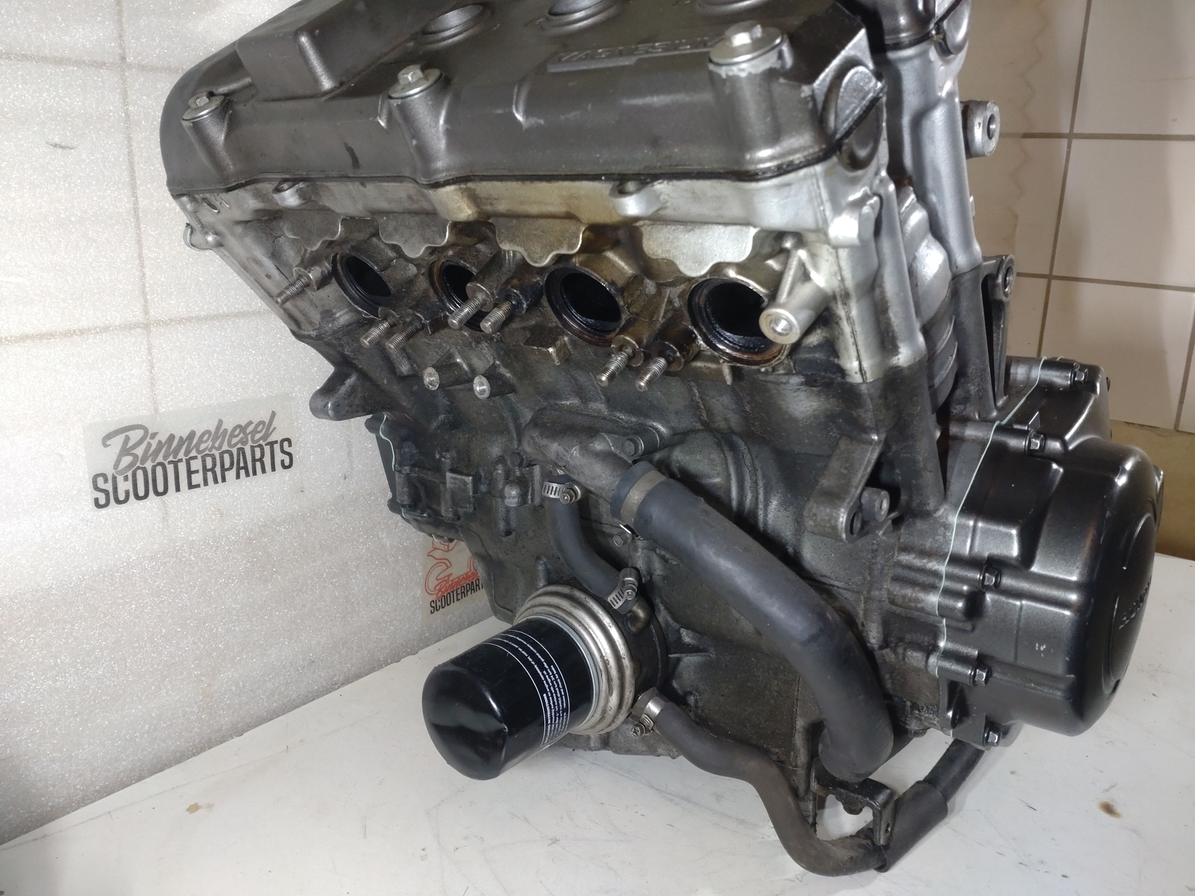 Motor Honda CBR 900 RR SC33E-2302994 +Lichtmaschine +Anlasser