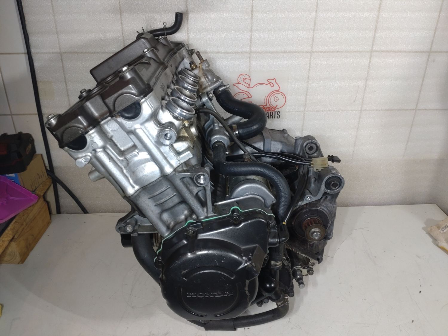 Motor Honda CBR 900 RR SC33E-2302994 +Lichtmaschine +Anlasser