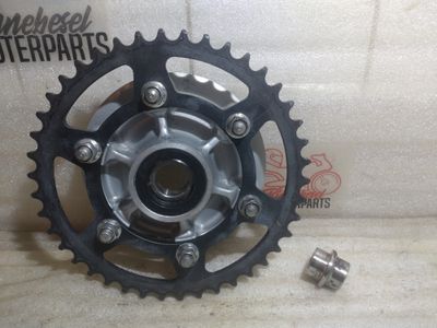 Kettenradträger Kawasaki ER-5 Hinterradnabe +Hülse +Ritzel Kettenradträger Kawasaki ER-5 Hinterradnabe +Hülse +Ritzel