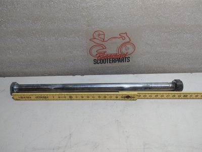 Achse Kawasaki LTD 440 KZ440A Schwinge