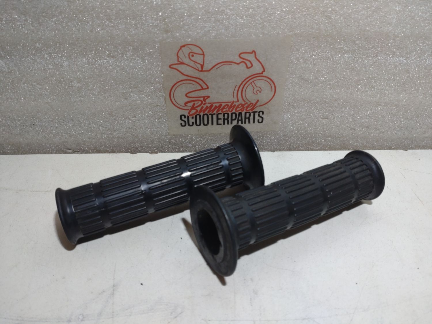 Griffe Kawasaki LTD 440 KZ440A Paar 22 + 24mm