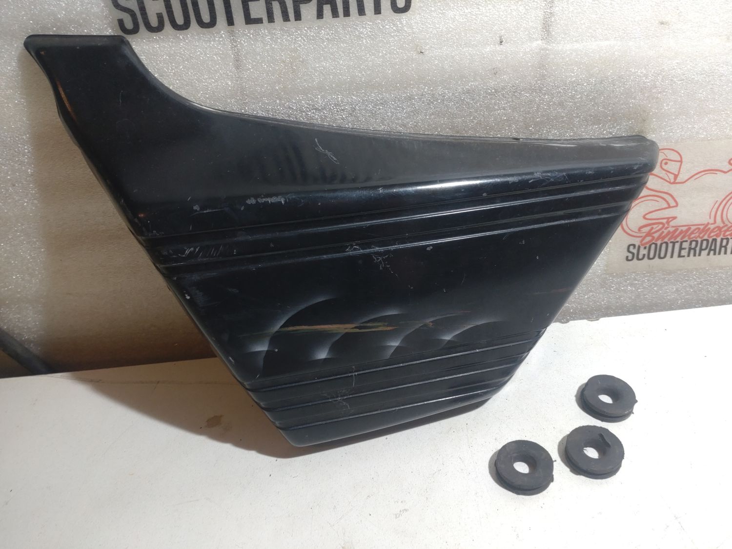 Verkleidung Kawasaki LTD 440 KZ440A Seitendeckel Links +Gummis KZ440H 36001-1070