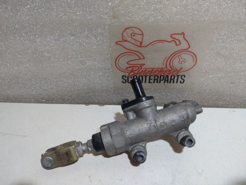 Bremszylinder Suzuki GSX 600 FU AJ Hinten Fußbremspumpe Bremszylinder Suzuki GSX 600 FU AJ Hinten Fußbremspumpe