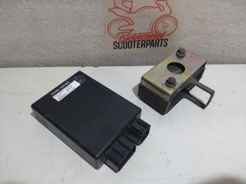 CDI Suzuki GSX 600 FU AJ Steuergerät 32900-08F00 131800-7090 Denso Nig101 CDI Suzuki GSX 600 FU AJ Steuergerät 32900-08F00 131800-7090 Denso Nig101