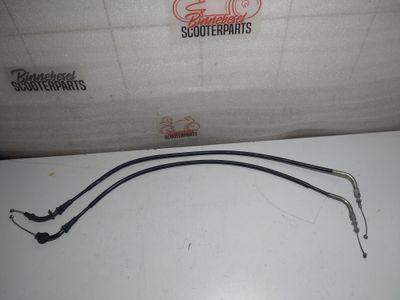 Gaszüge Suzuki GSX 600 FU AJ Paar 8F00 8G22 8F00 8G30