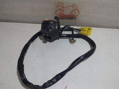 Schaltereinheit Suzuki GSX 600 FU AJ Links +Chokehebel 374-18