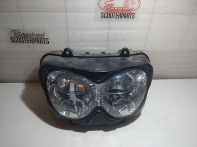 Scheinwerfer Suzuki GSX 600 FU AJ Komplett (Kratzer) Koito 32592 Scheinwerfer Suzuki GSX 600 FU AJ Komplett (Kratzer) Koito 32592