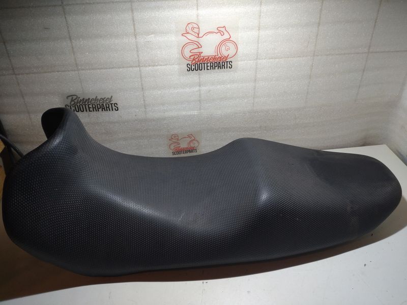 Sitzbank Suzuki GSX 600 FU AJ Original Guter Zustand Keine Risse