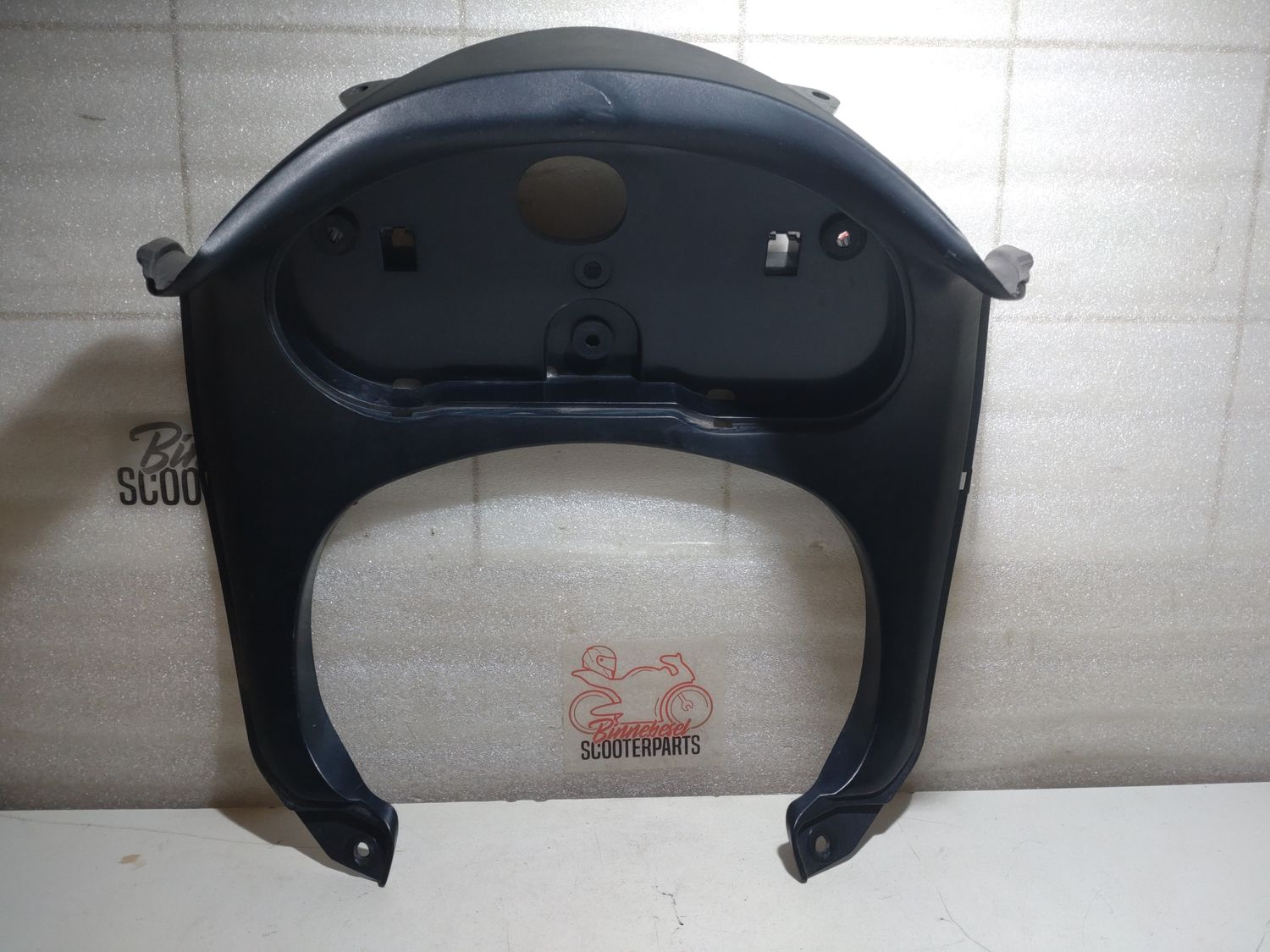 Verkleidung Suzuki GSX 600 FU AJ Tacho Cockpit Rahmen 94421-08F