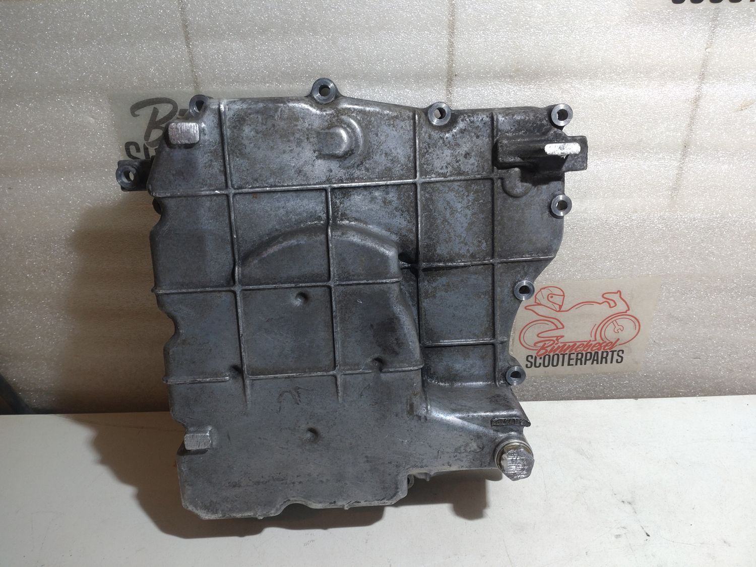 Ölwanne Honda CBR 900 RR SC33 #1 (kleine Ecke fehlt) 11210-MAE-000