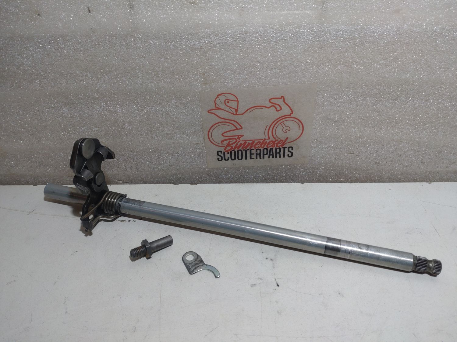 Schaltwelle Honda CBR 900 RR SC33 #1 +Feder +Stift 24610-MAS-000
