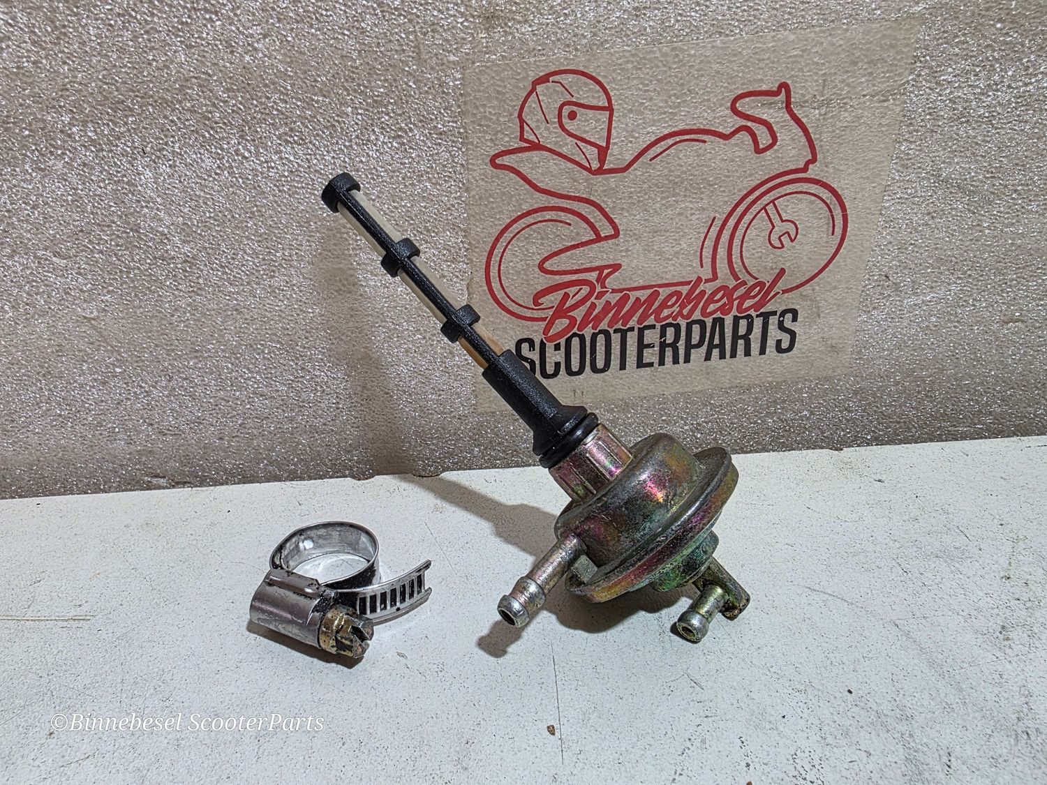 Benzinhahn 15mm Stecksystem Unterdruck Derbi Vamos G Vamos M