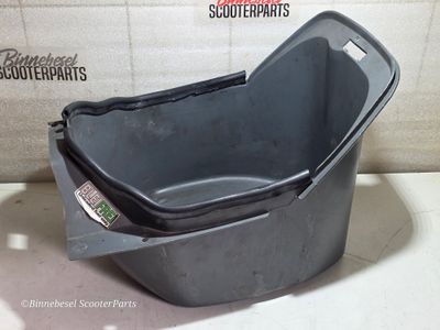 Verkleidung Derbi Vamos Helmfach Vamos M Vamos G Sitzbank Staufach Verkleidung Derbi Vamos Helmfach Vamos M Vamos G Sitzbank Staufach