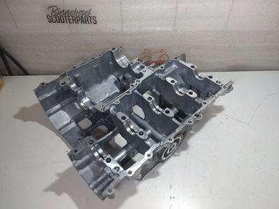 Motor Gehäuse Honda CBR 919 RR SC33 #2 Hälfte Unten Motorgehäuse Motor Gehäuse Honda CBR 919 RR SC33 #2 Hälfte Unten Motorgehäuse