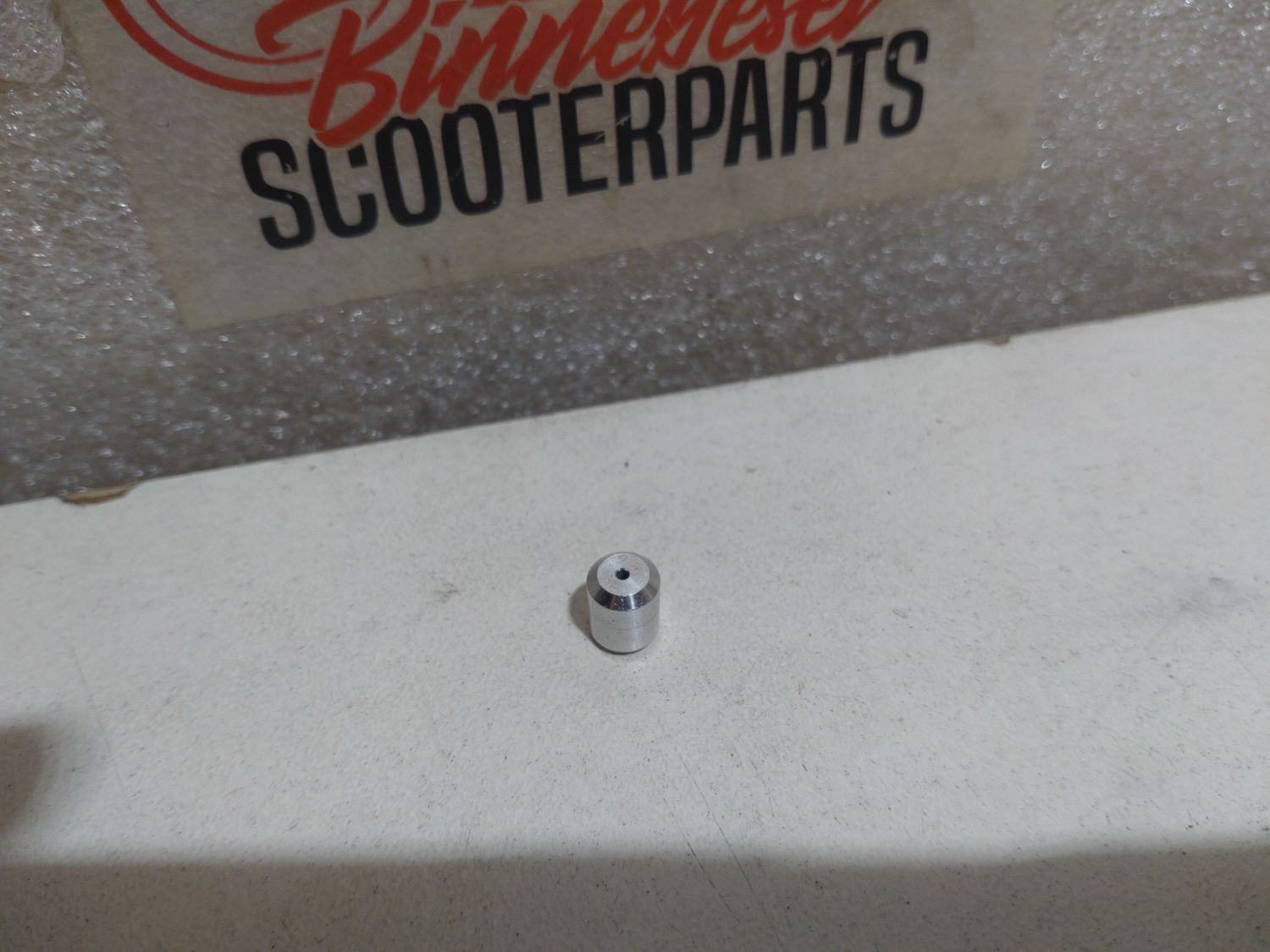 Mündung 1,2mm Honda CBR 900 RR SC33 #2 Motorgehäuse Kleinteil 15515-KT8-000