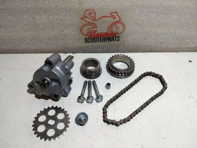 Ölpumpe Honda CBR 919 RR SC33 #2 +Kette +Antriebskettenrad +Abtriebskettenrad 15100-MWO-000 15134-MV9-670 15140-MLO-003 15131-MAS-003 Ölpumpe Honda CBR 919 RR SC33 #2 +Kette +Antriebskettenrad +Abtriebskettenrad 15100-MWO-000 15134-MV9-670 15140-MLO-003 15131-MAS-003