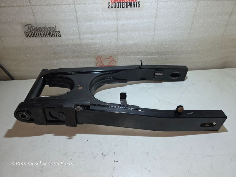 Schwinge Kawasaki GPZ 500s EX500D Hinterrad +Hülsen