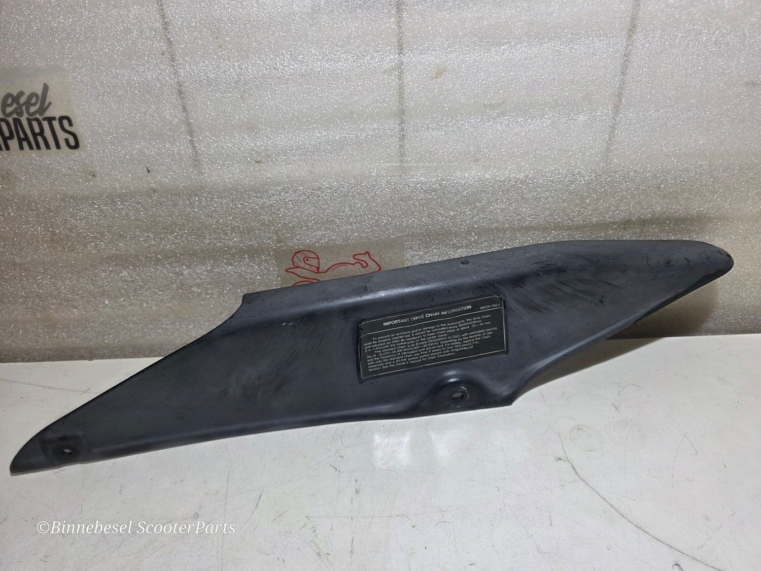 Verkleidung Kawasaki GPZ 500s EX500D Kettenschutz 36014-1164 Chain Guard