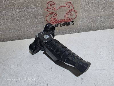 Fußraste Kawasaki GPZ 500s EX500D Fahrer Links +Konsole 340280045 +340031319 34003-1393