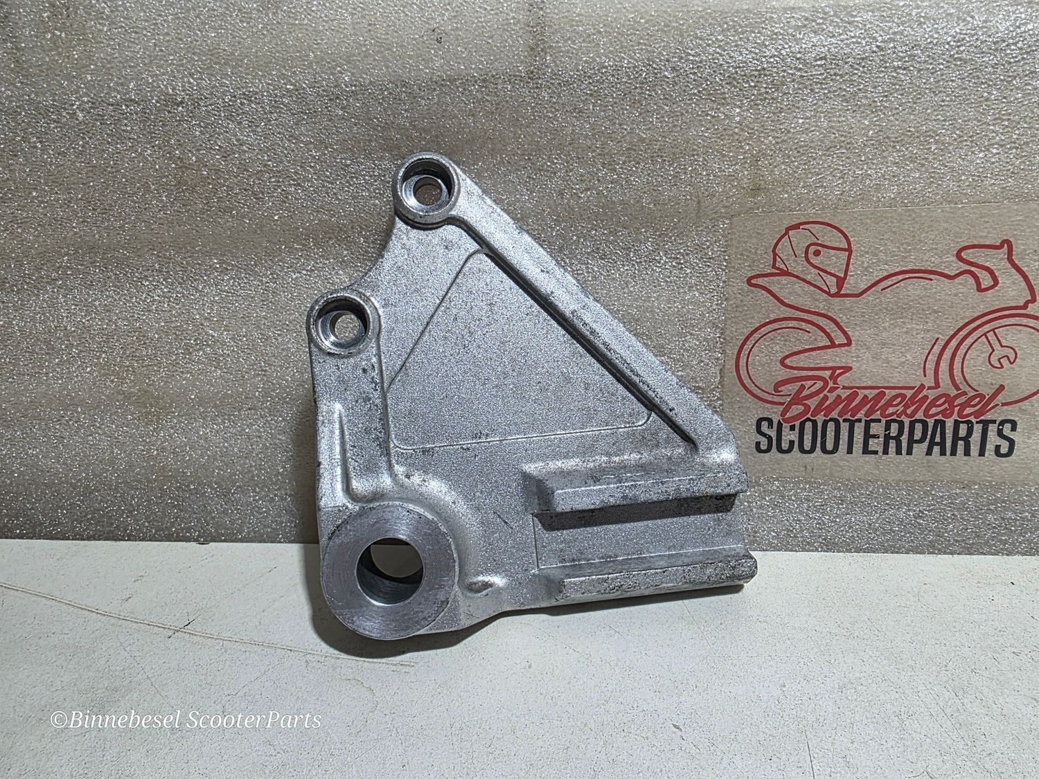 Bremssattelhalter Kawasaki GPZ 500s EX500D Hinten 430341131 49-633-00
