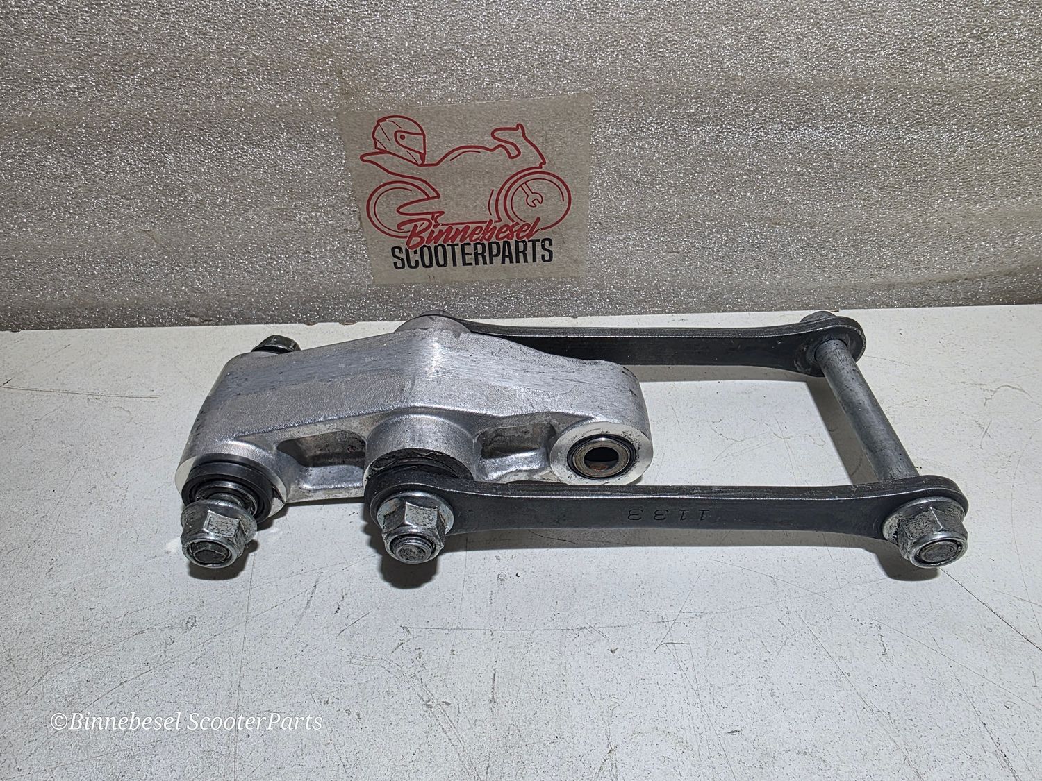 Umlenkknochen Kawasaki GPZ 500s EX500D Federbein Umlenkung Querlenker 390071120 +391111133 Umlenkknochen Kawasaki GPZ 500s EX500D Federbein Umlenkung Querlenker 390071120 +391111133