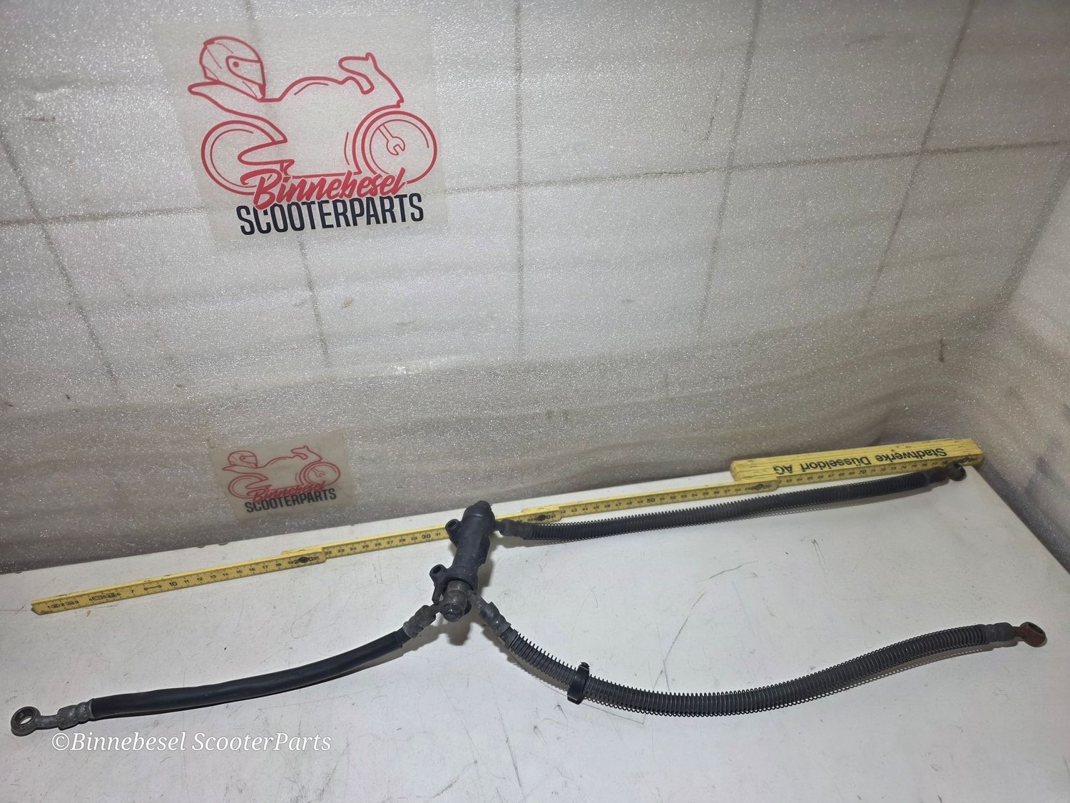 Bremsleitung Kawasaki GPZ 500s EX500D Vorn +Bremskraftverteiler 430611004