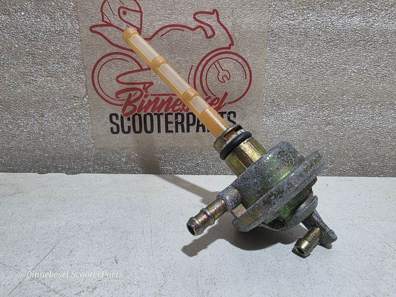 Benzinhahn 15mm Stecksystem Unterdruck Paioli Derbi Atlantis Morini Benzinhahn 15mm Stecksystem Unterdruck Paioli Derbi Atlantis Morini