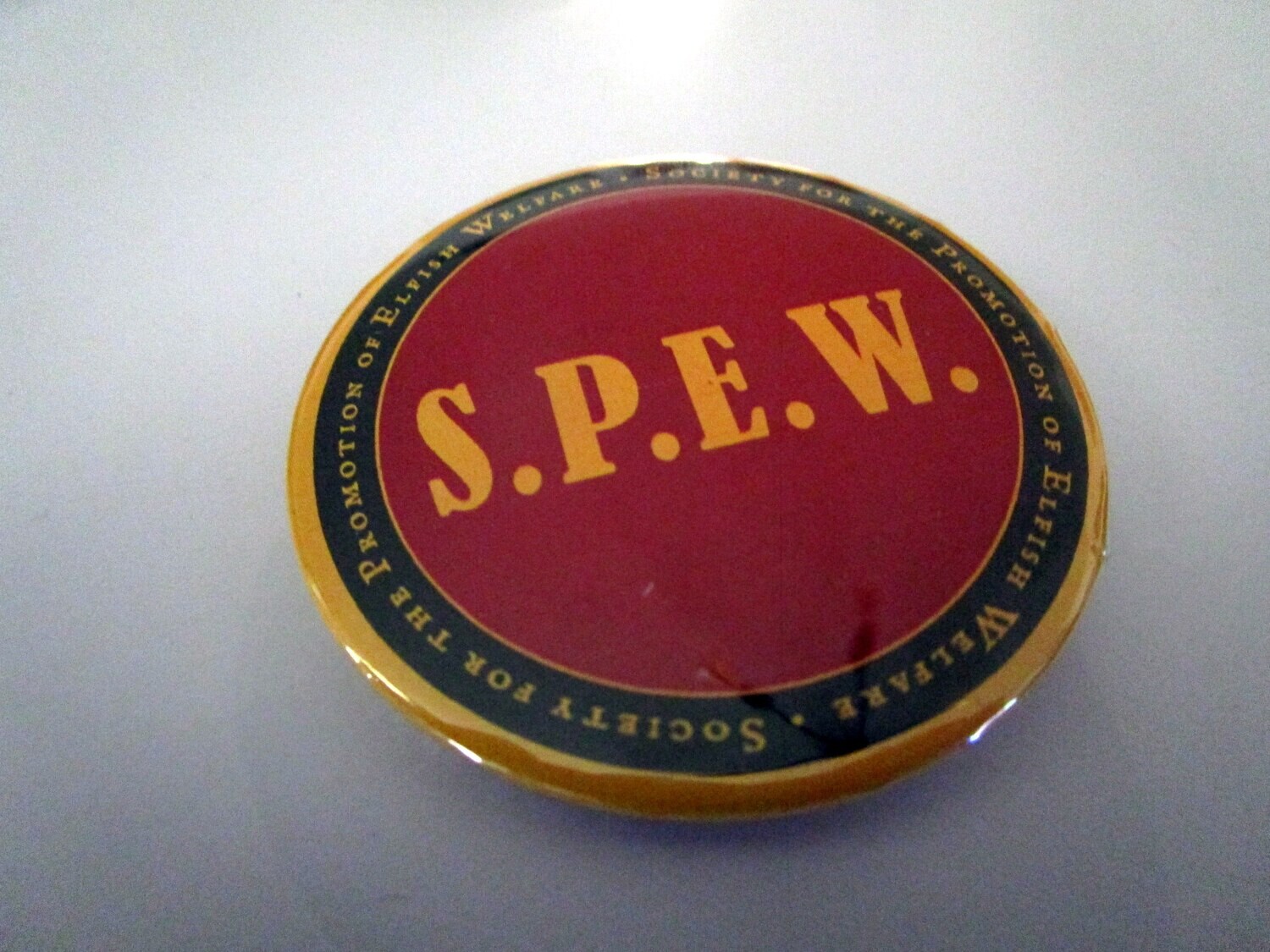 Wizarding SPEW Button / 2.25&quot; Pin, Color: Red