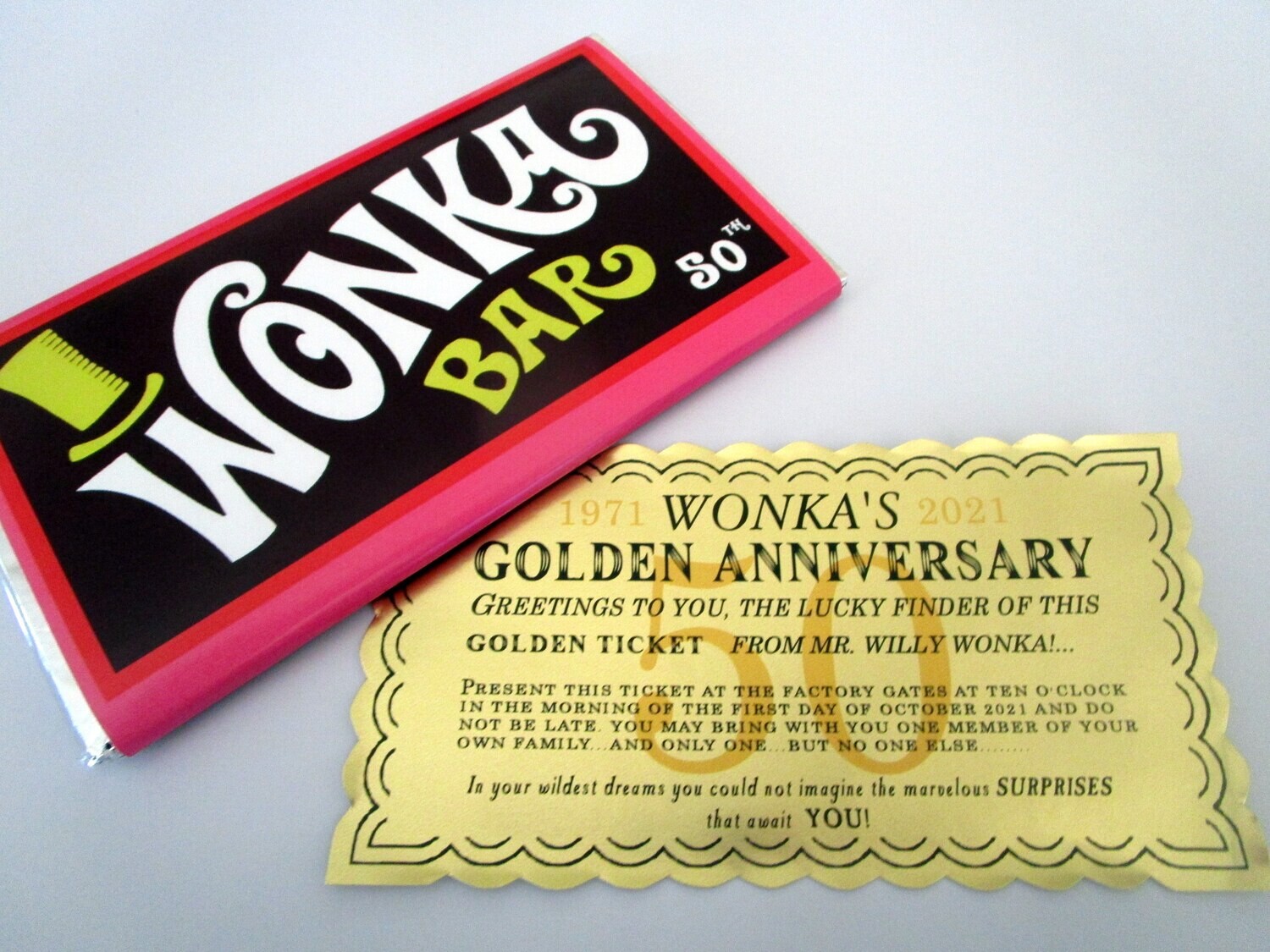 50th Anniversary Golden Ticket &amp; Candy Bar Set