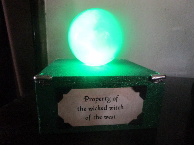 Prophecy Orb Replica Prop, Style: Witch Crystal Ball