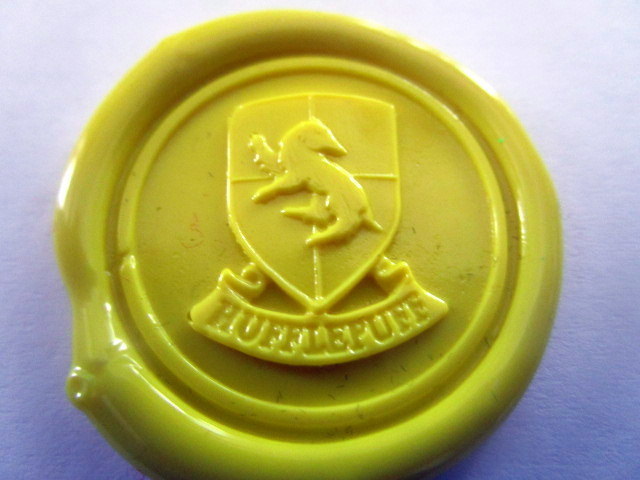 Wizarding Wax Seals Large (set of 10), Choose a design &amp; color: Badger Crest - yellow
