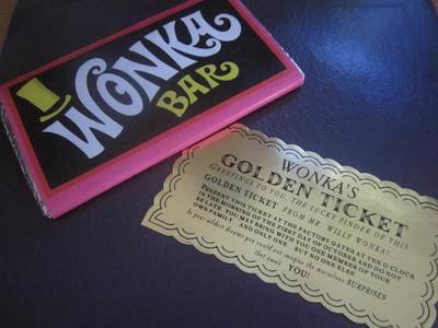 Classic Golden Ticket & Replica Bar Set