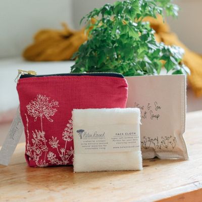 Raspberry Linen Gift Set