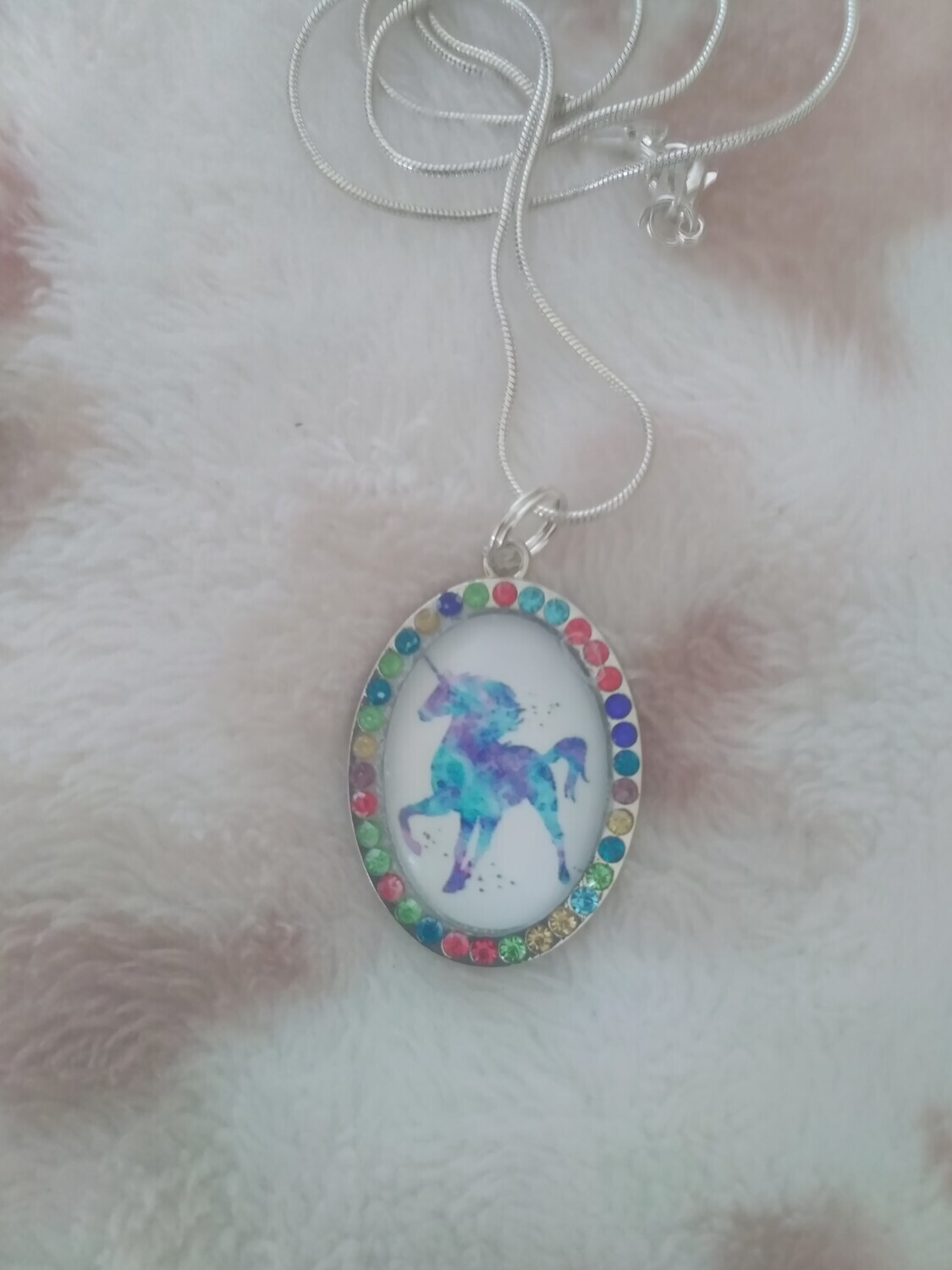 UNICORN PENDANT NECKLACE