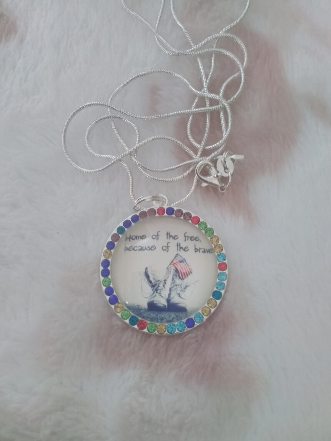 MILITARY PENDANT NECKLACE