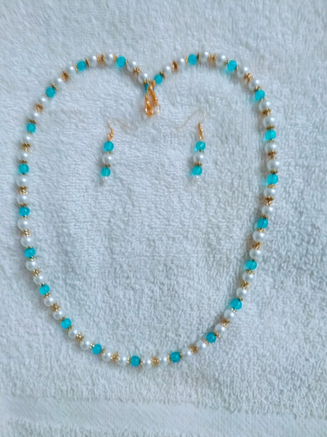Turquoise &amp; White Beaded Jewelry Set