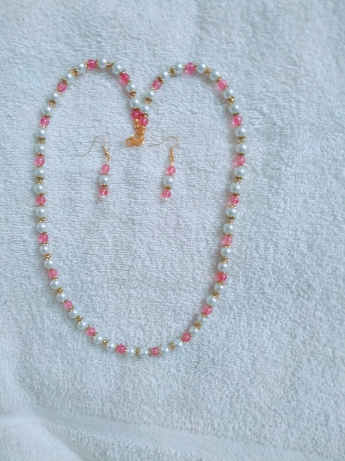 Pink &amp; White Beaded Jewelry Set