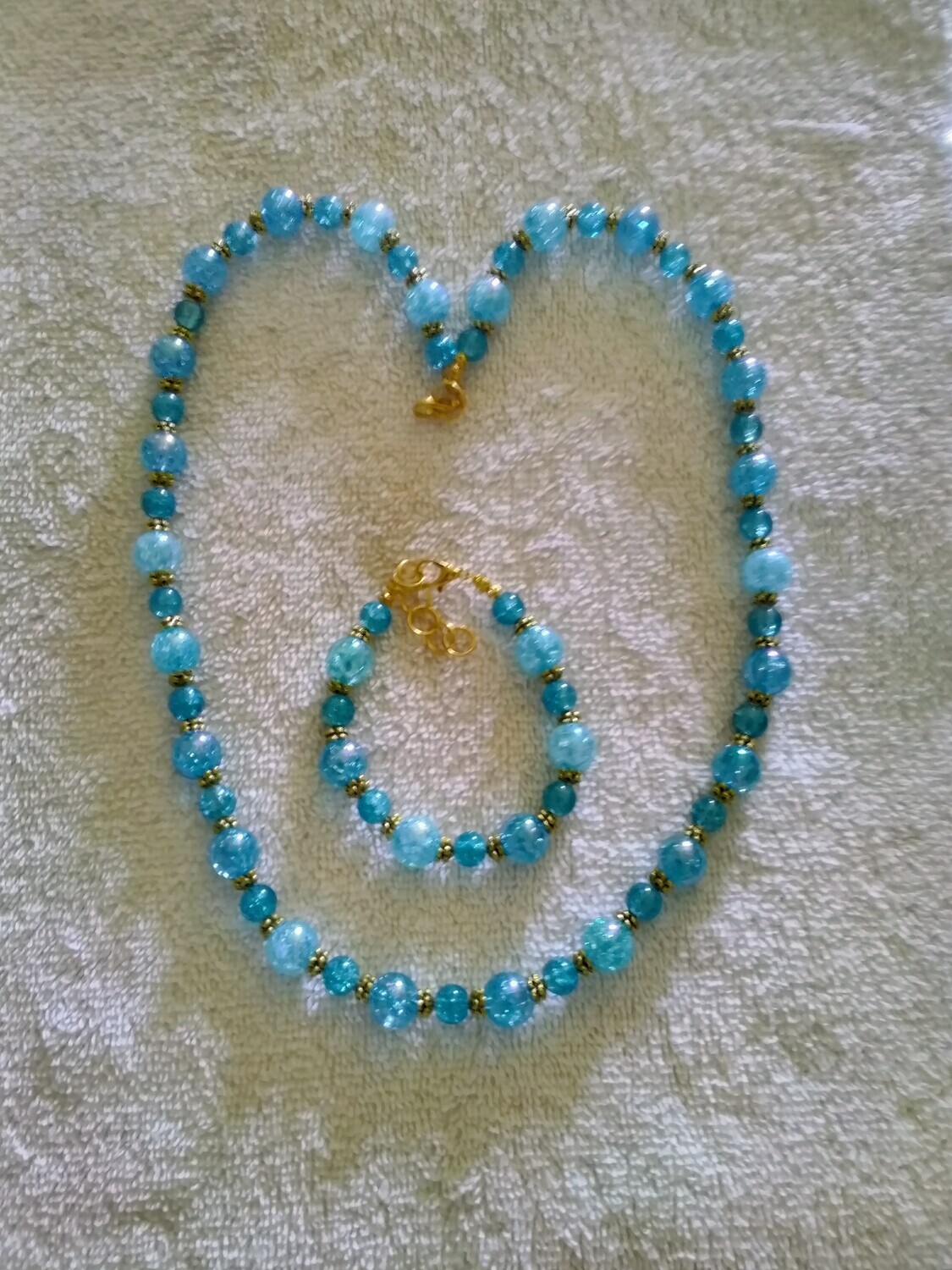 TURQUOISE BEADED JEWELRY SET