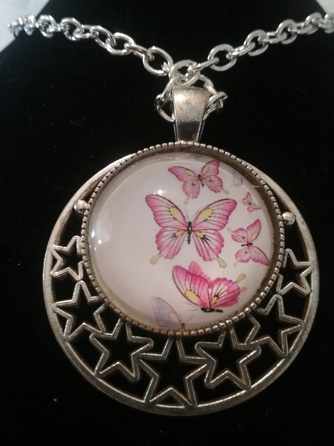 BUTTERFLY PENDANT NECKLACE