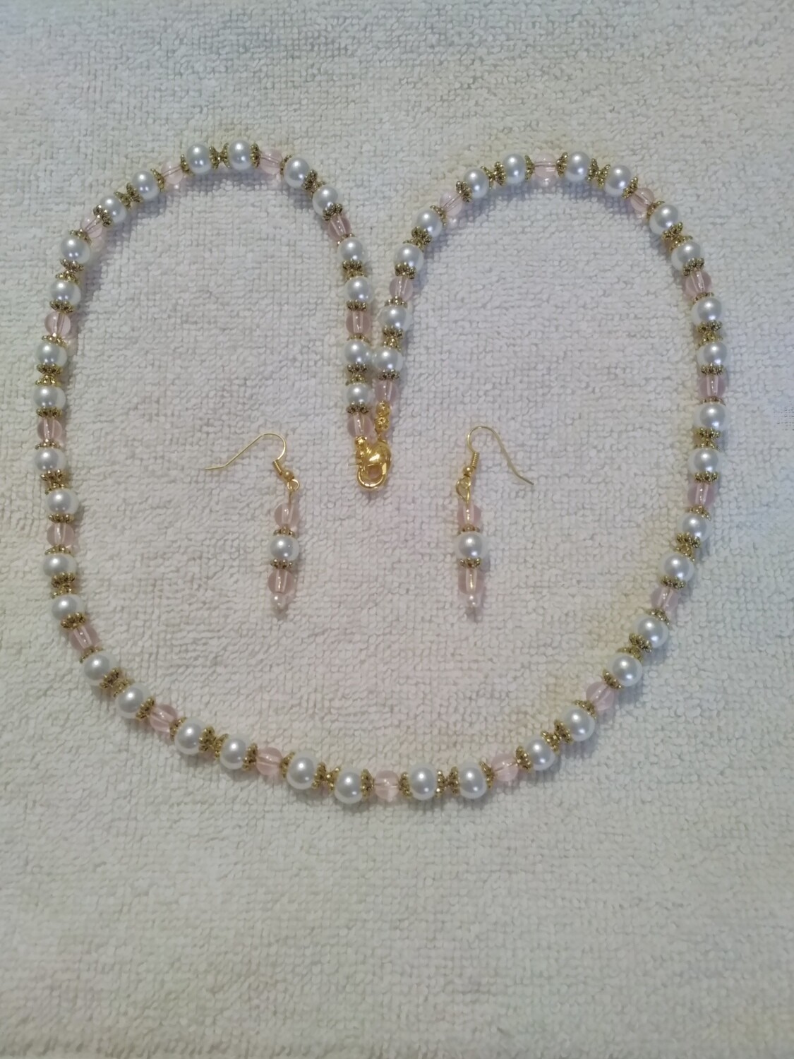 White &amp; Pink Beaded Jewelry Set