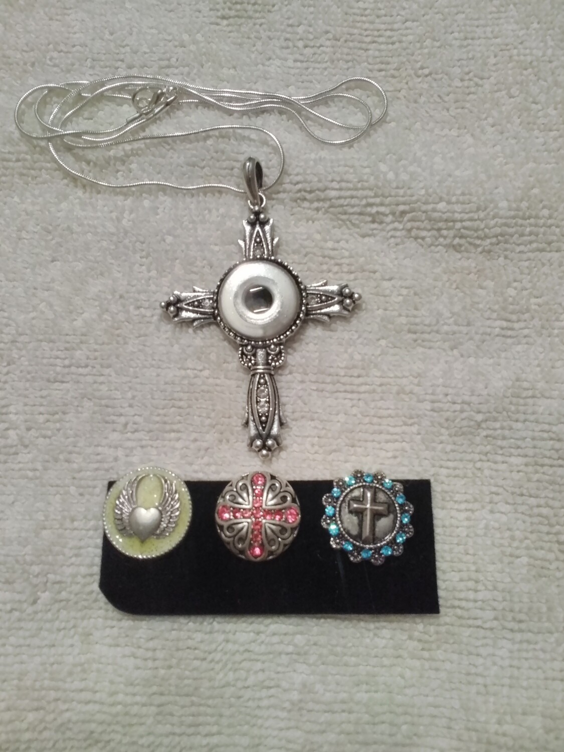 Snap Button Cross Pendant Necklace Set