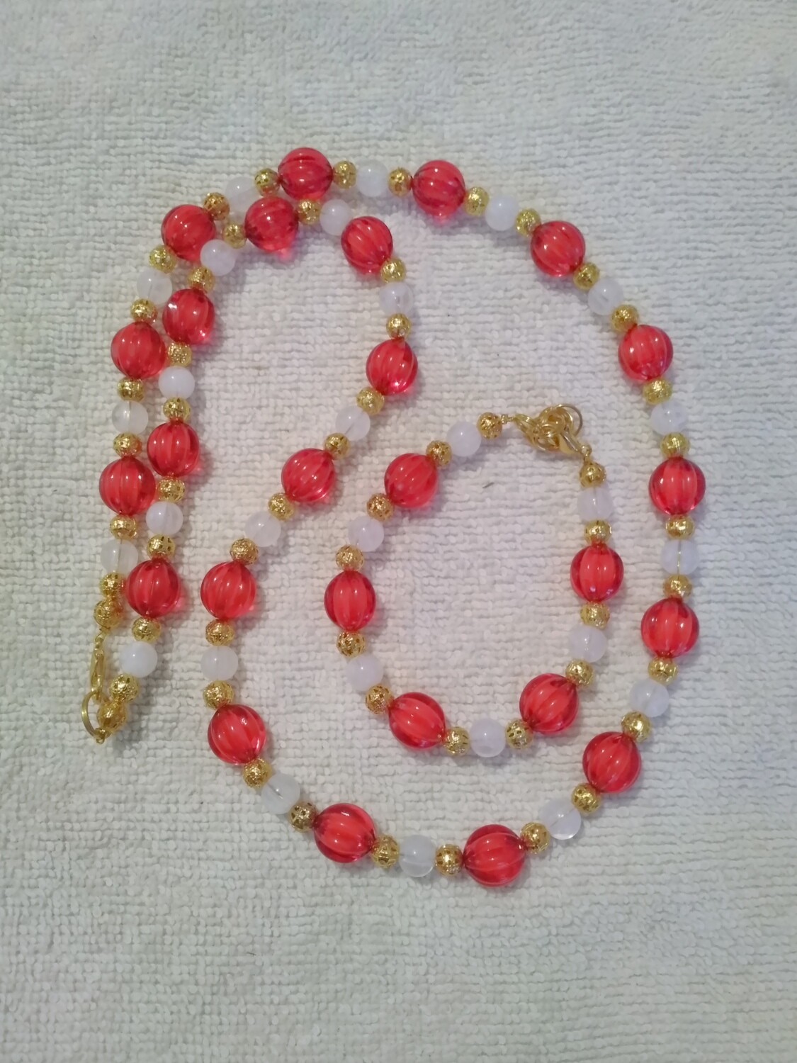 Red &amp; White Beaded Jewelry Set