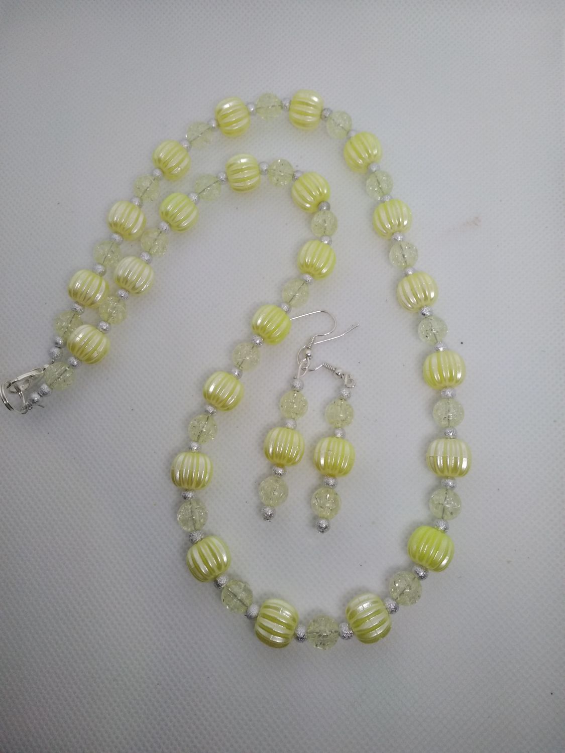 YELLOW BEADED JEWELRY SET