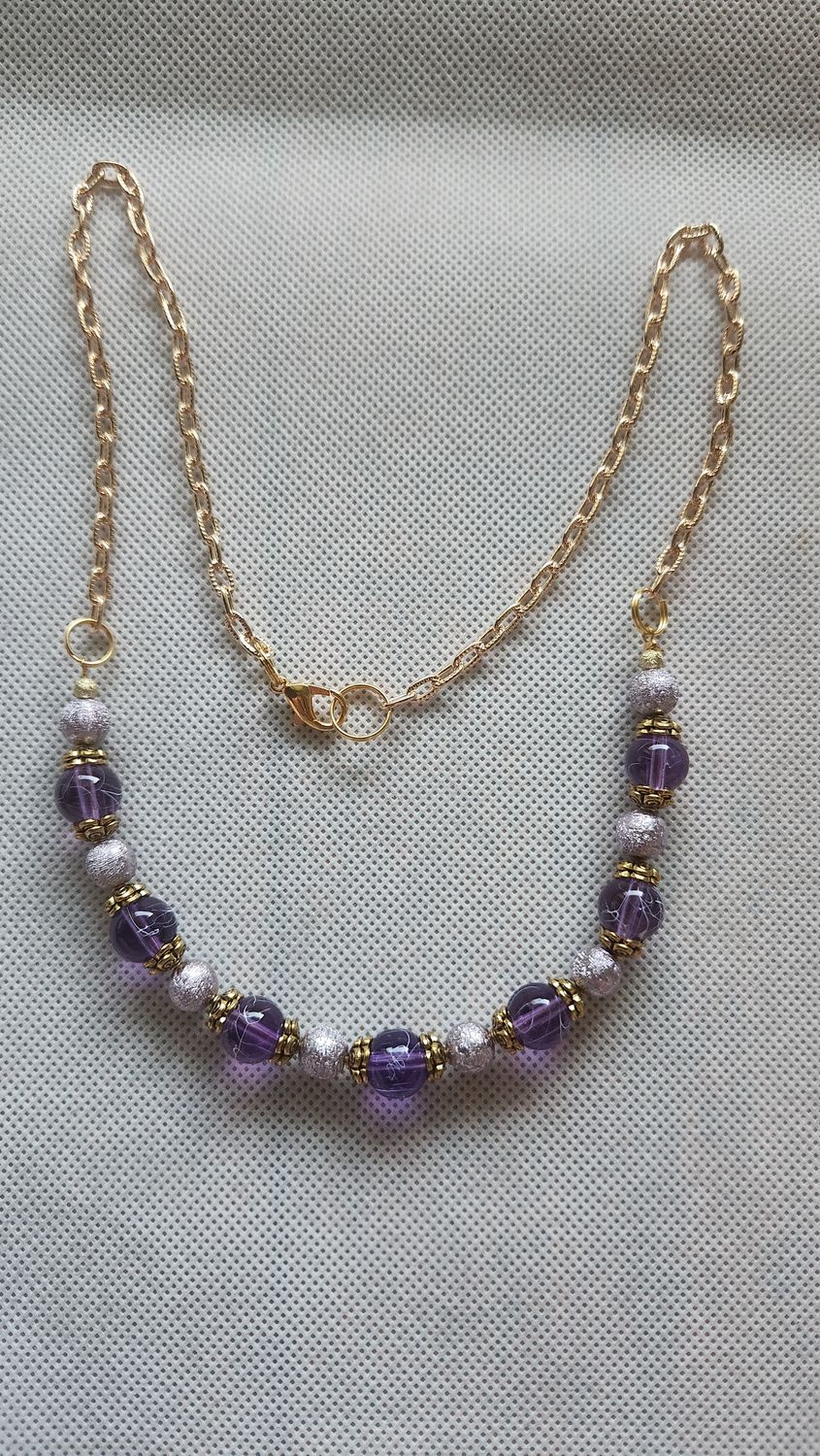PUPLE BEADED NECKLACE