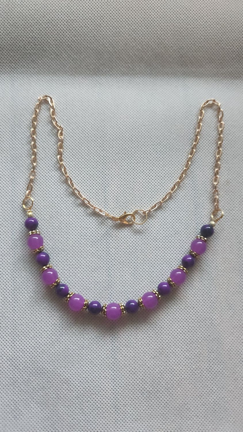 PLUM &amp; BLACK BEADED NECKLACE